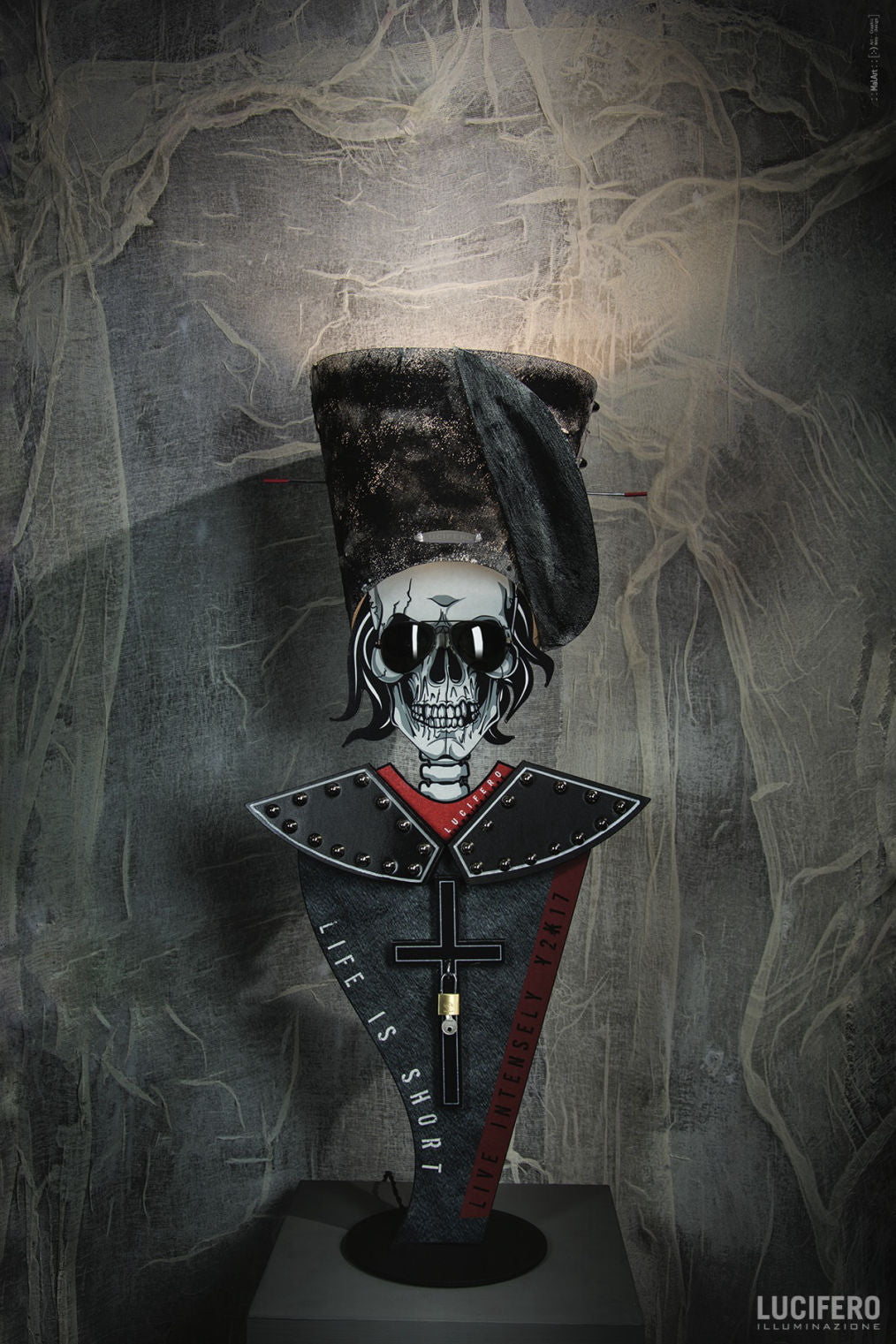 Skull 787€ in promo 493€